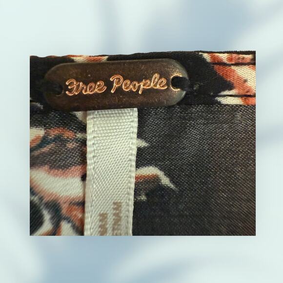 Free People Brown Leaf & Floral Pattern Smocked Waist Bank Blouse  XS - Picture 3 of 12